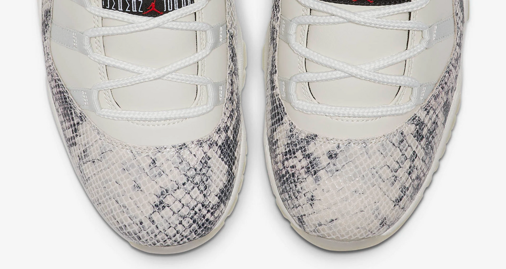 Jordan retro 11 low le sales light bone