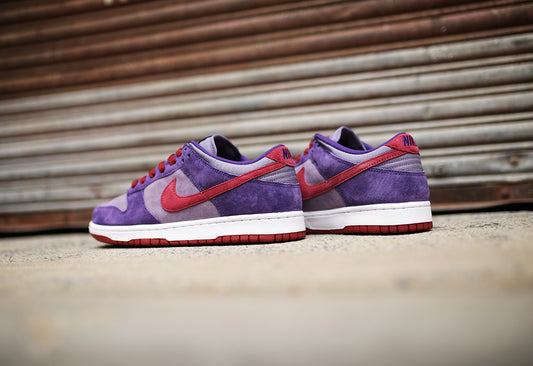 Nike Dunk Low "Plum"
