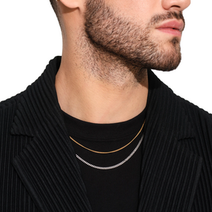 Tom Wood Curb Chain Slim Necklace Gold