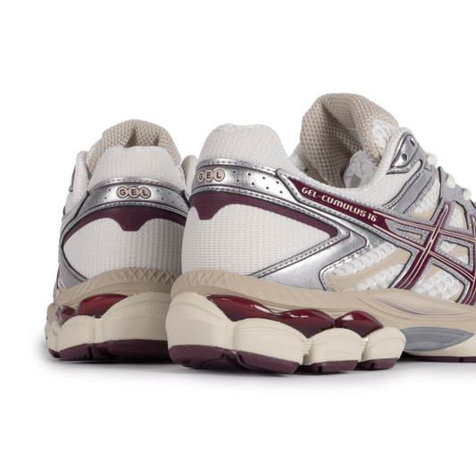 Asics Gel-Cumulus 16 Cream/Beniimo Purple 1203A733.104