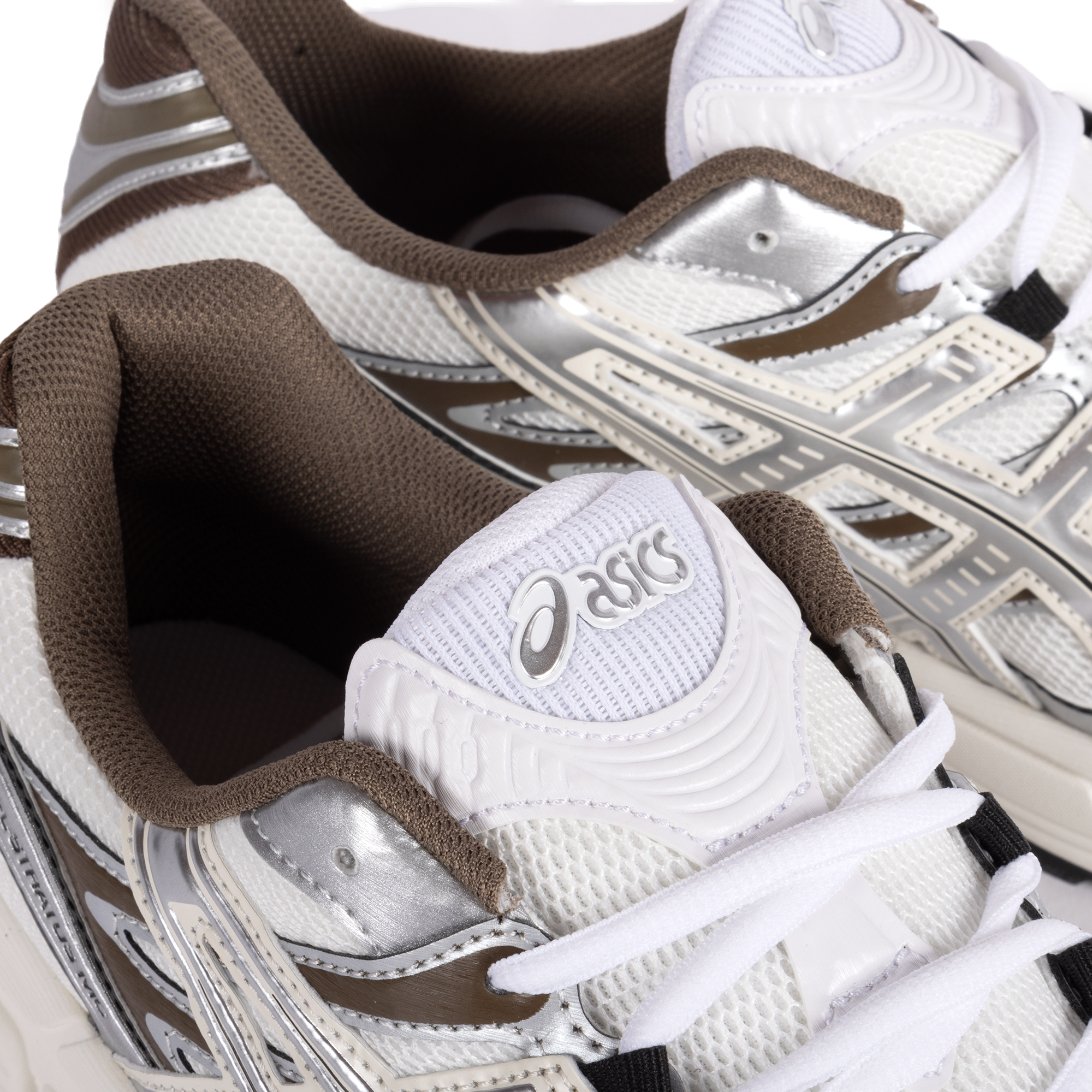Asics Gel-Stratus Mc White/Clay Canyon 1203B049.102