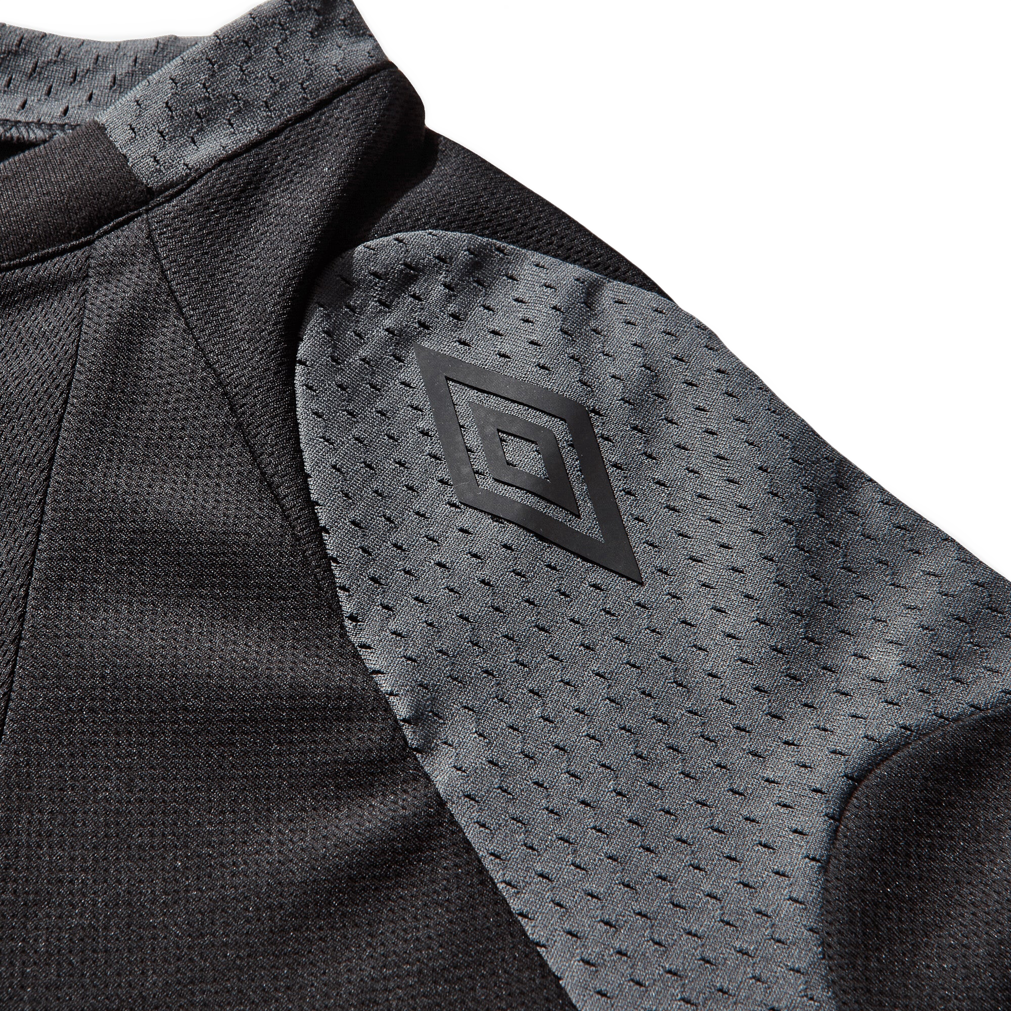 Umbro Training 08 10  T-Shirt Black