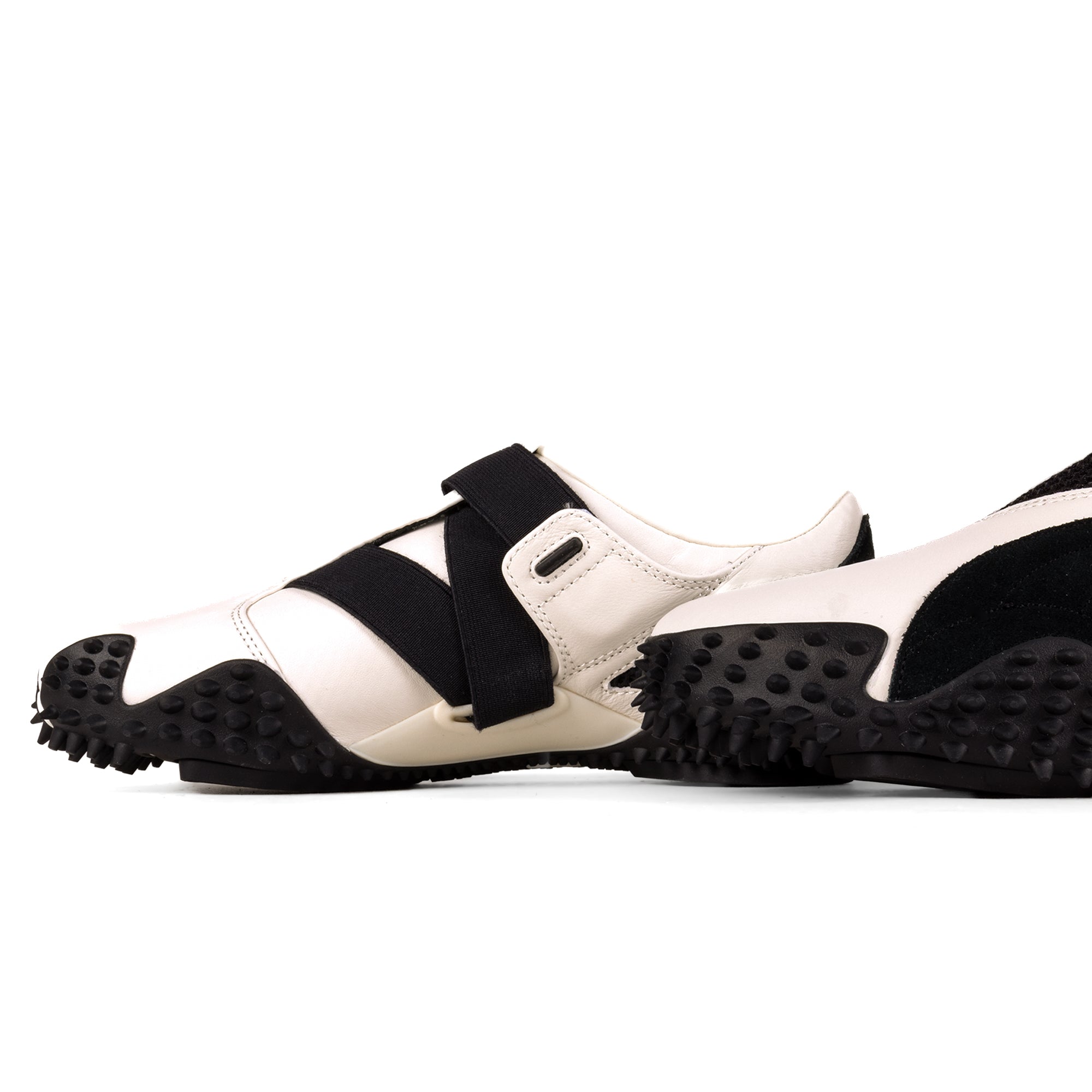 Puma UR Mostro Warm White/Black 401720 01