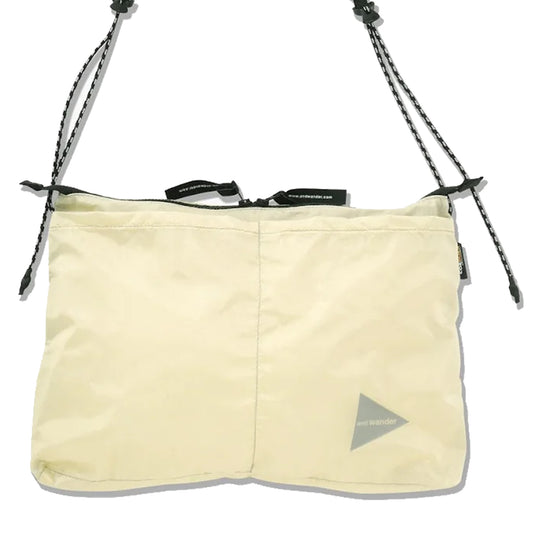 and Wander Sil Sacoche Off White