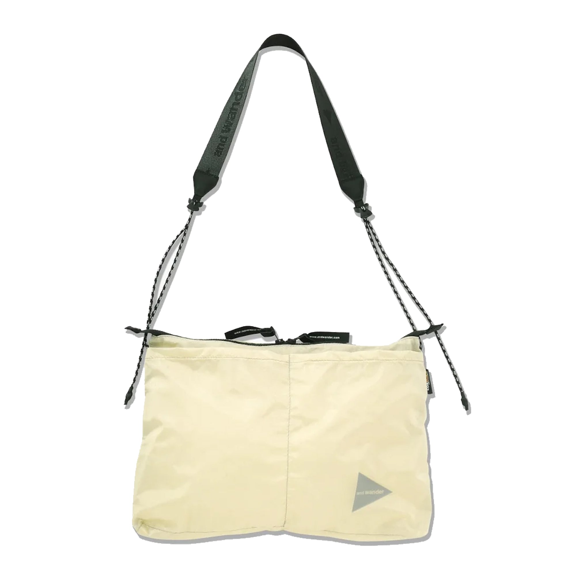 and Wander Sil Sacoche Off White