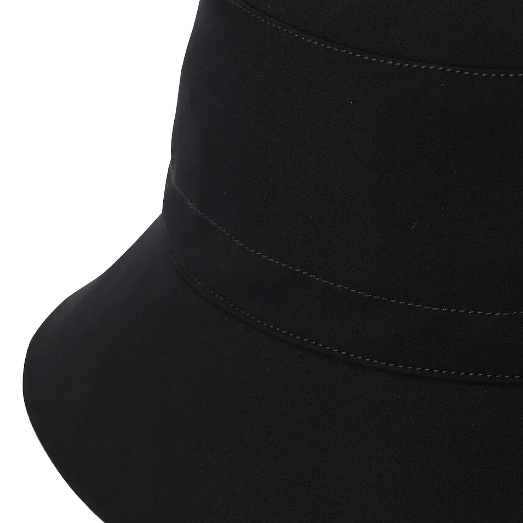 and wander Tech Hat Black