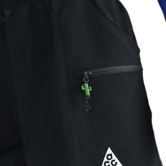 Nike Women's ACG Death Bloom Shorts Black/Anthracite HV6387-010