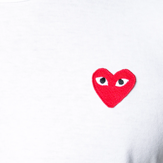 Comme Des Garcons Play T-Shirt Red Emblem White AX-T108-051