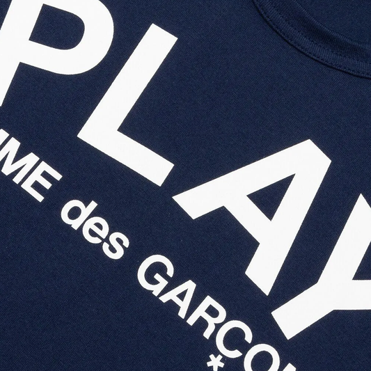 Comme Des Garcons PLAY T-Shirt Logo Print Play Logo Navy AX-T176-051