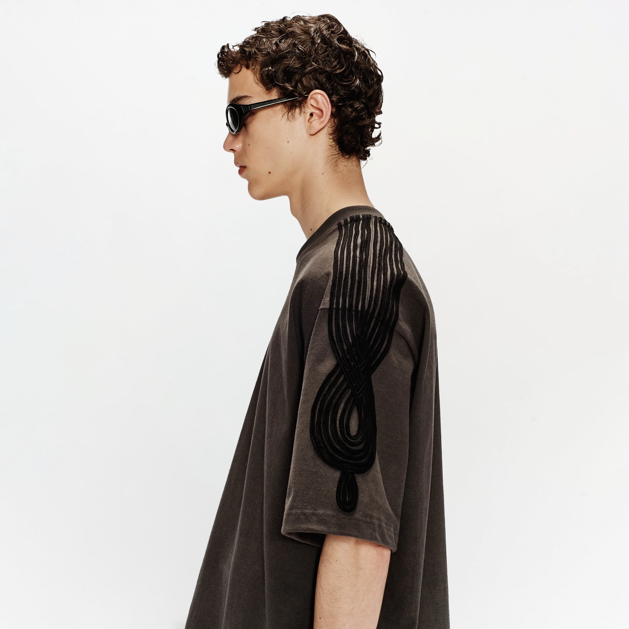 Song For The Mute "Appliqu√©" Gym Tee Washed Black