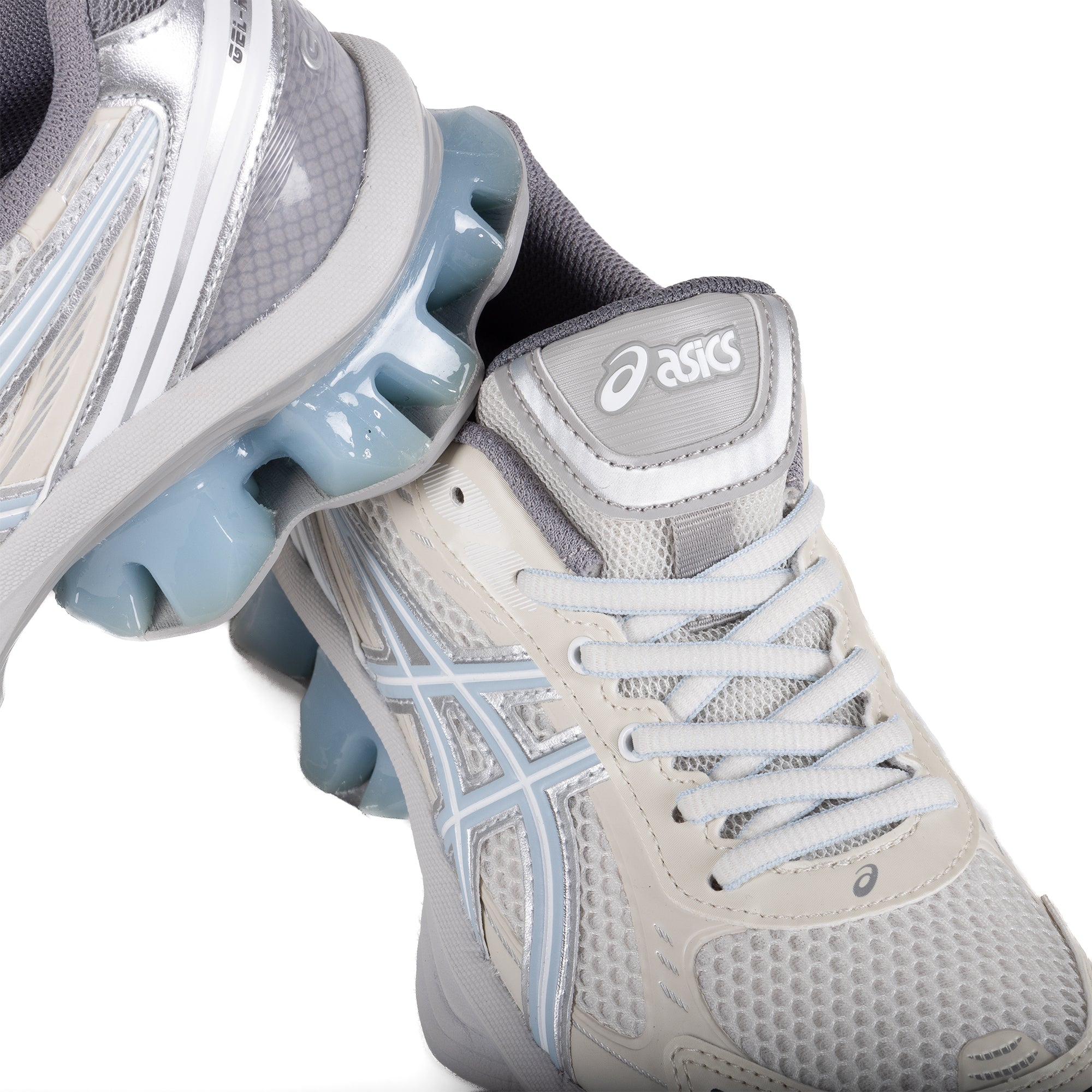 Asics x emmi Gel-Kinetic Fluent Cream/Soft Sky 1203A958.100