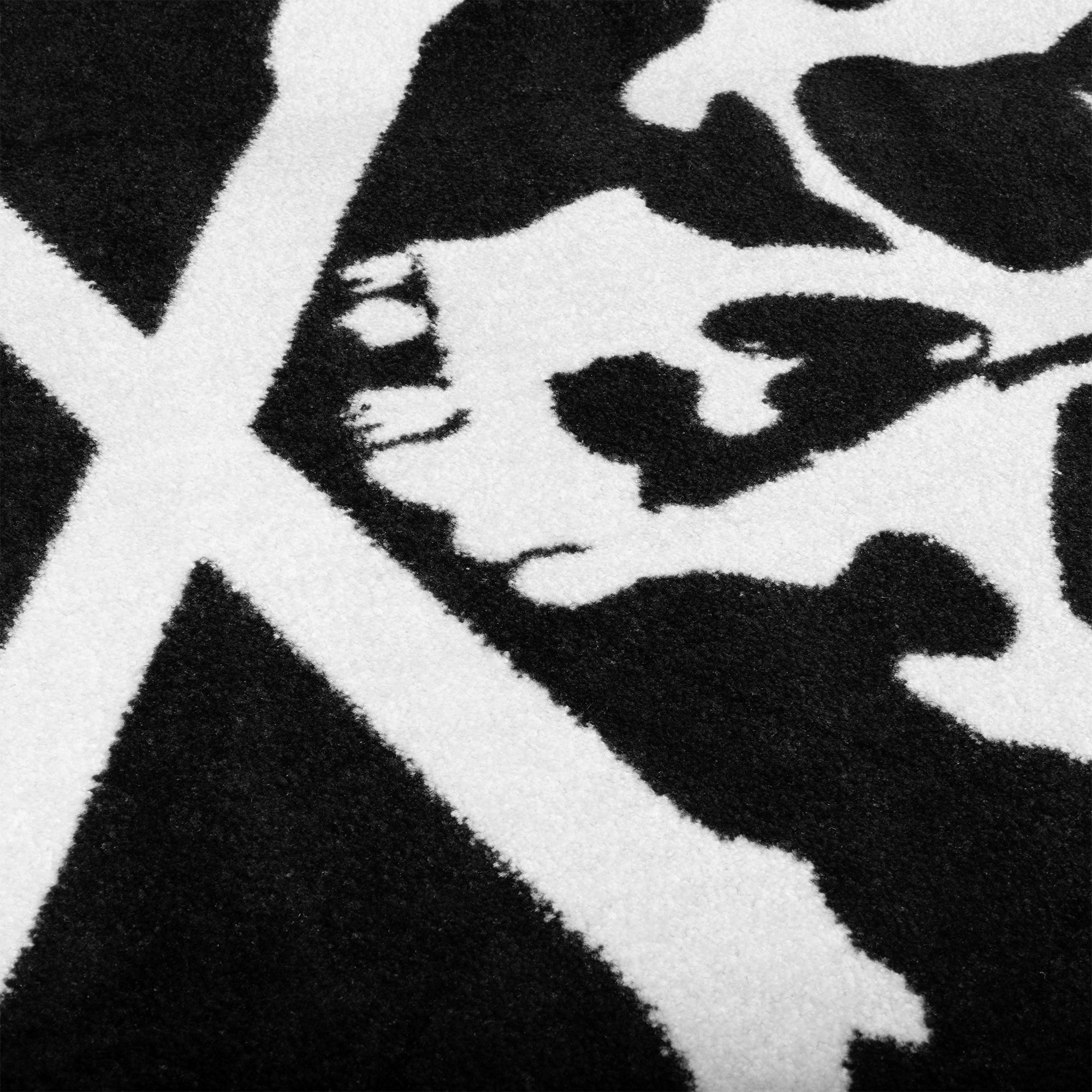 Babylon LA Cross Bone Rug Multi