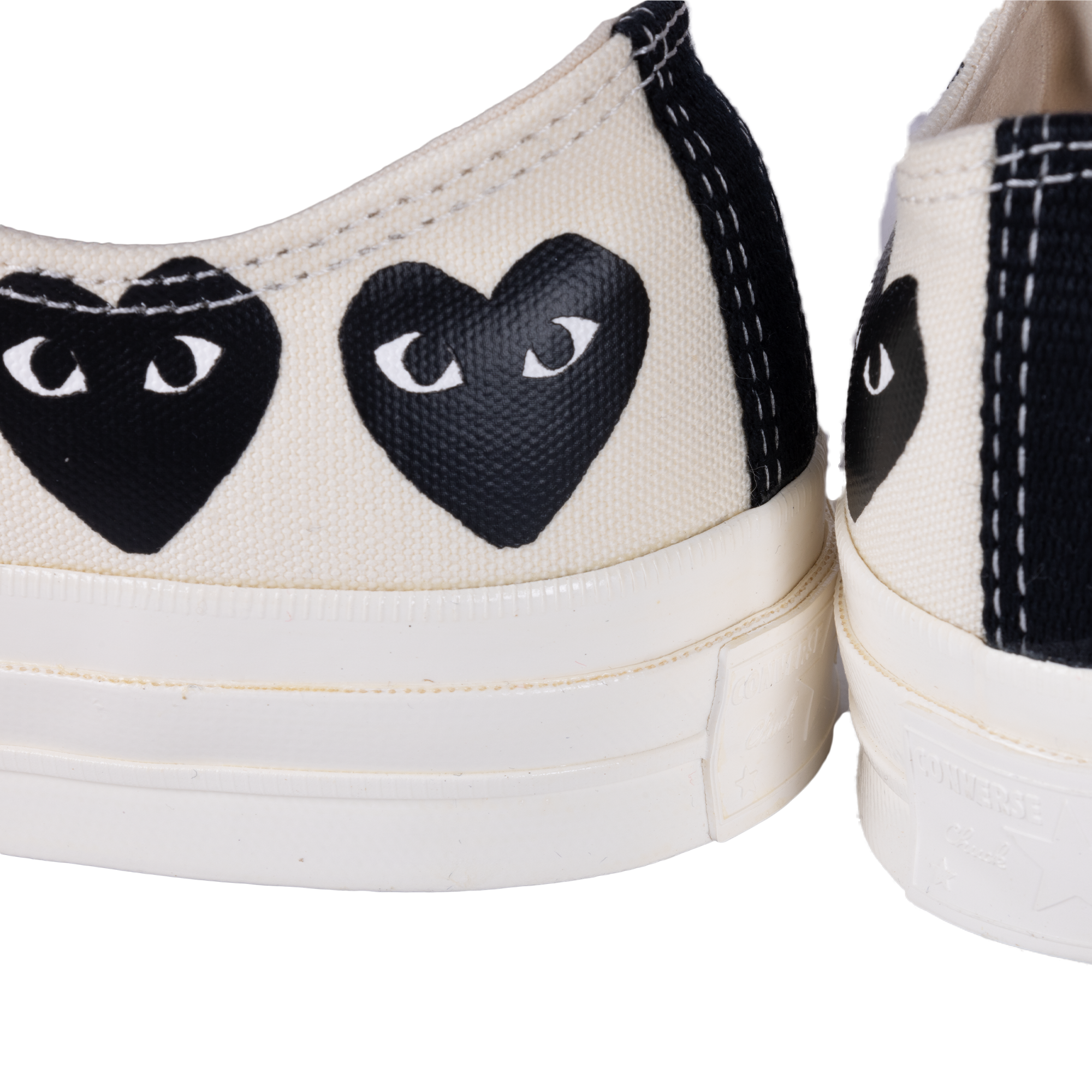 Comme Des Garcons Play x Converse CT70 M Heart Low Top White AZ-K126-001-2