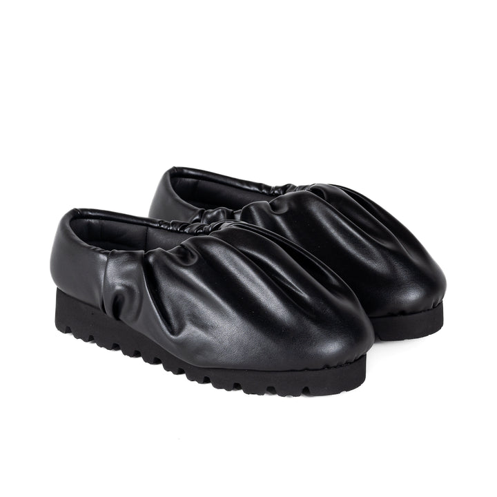 Yume Yume Camp Shoe Low Black Vegan Leather