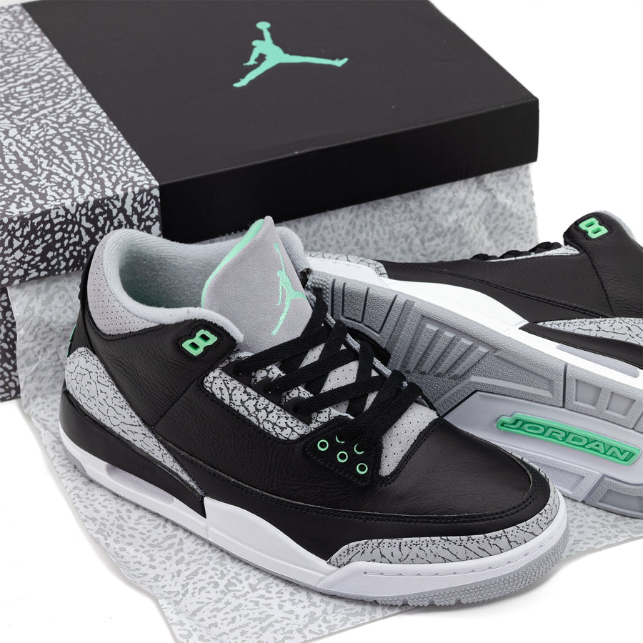 Nike Air Jordan 3 Retro "Green Glow" CT8532-031