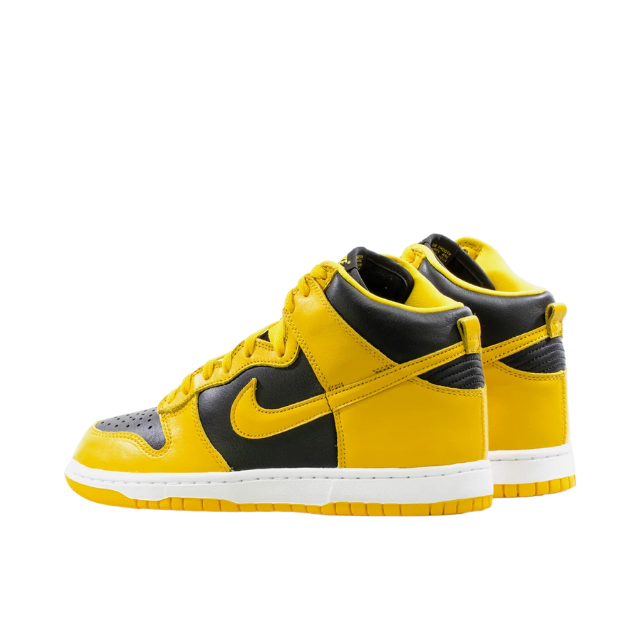 Nike Dunk High SP "Varsity Maize" CZ8149-002