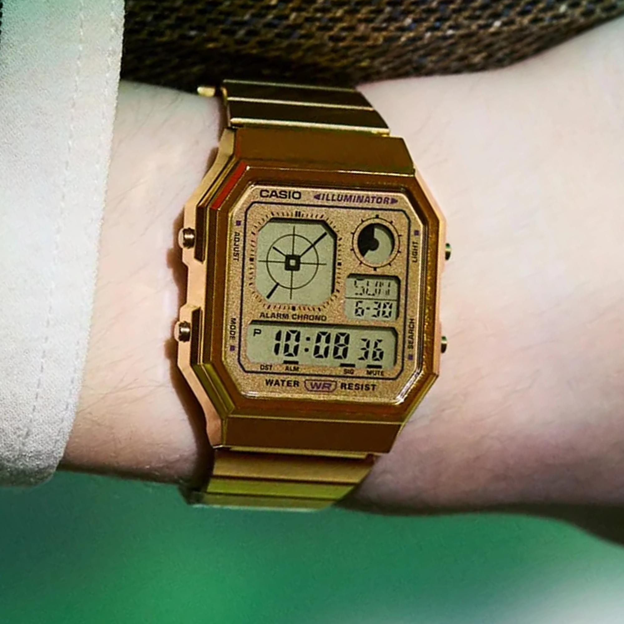 Casio Vintage Stylish Octagon Goldtone Plated A130WEG-9A