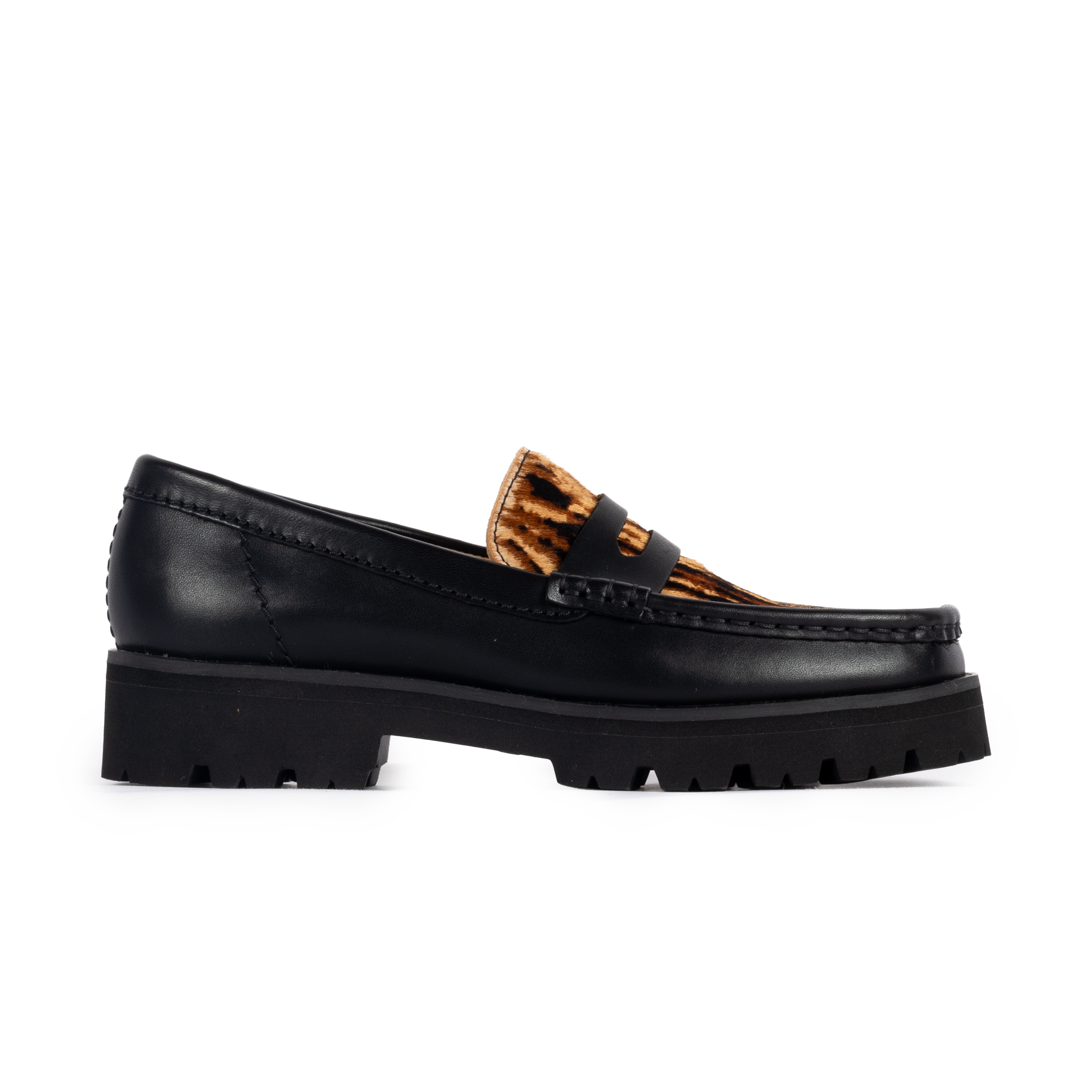 Clarks Originals Women's Yukoner Penny Black Animal Print 26186570