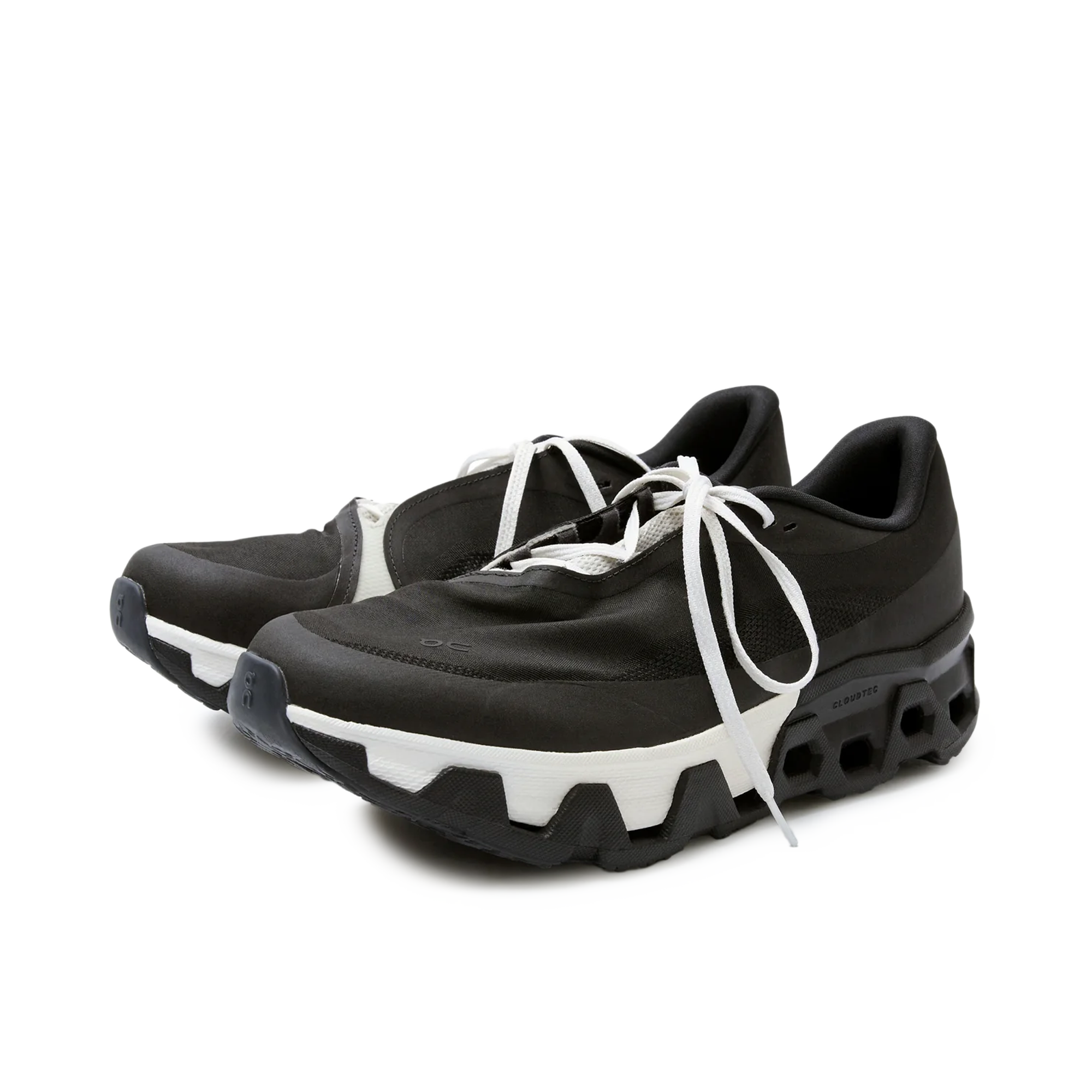 On x Post Archive Faction Cloudmonster Hyper Black/Black