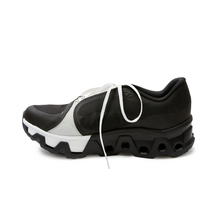 On x Post Archive Faction Cloudmonster Hyper Black/Black