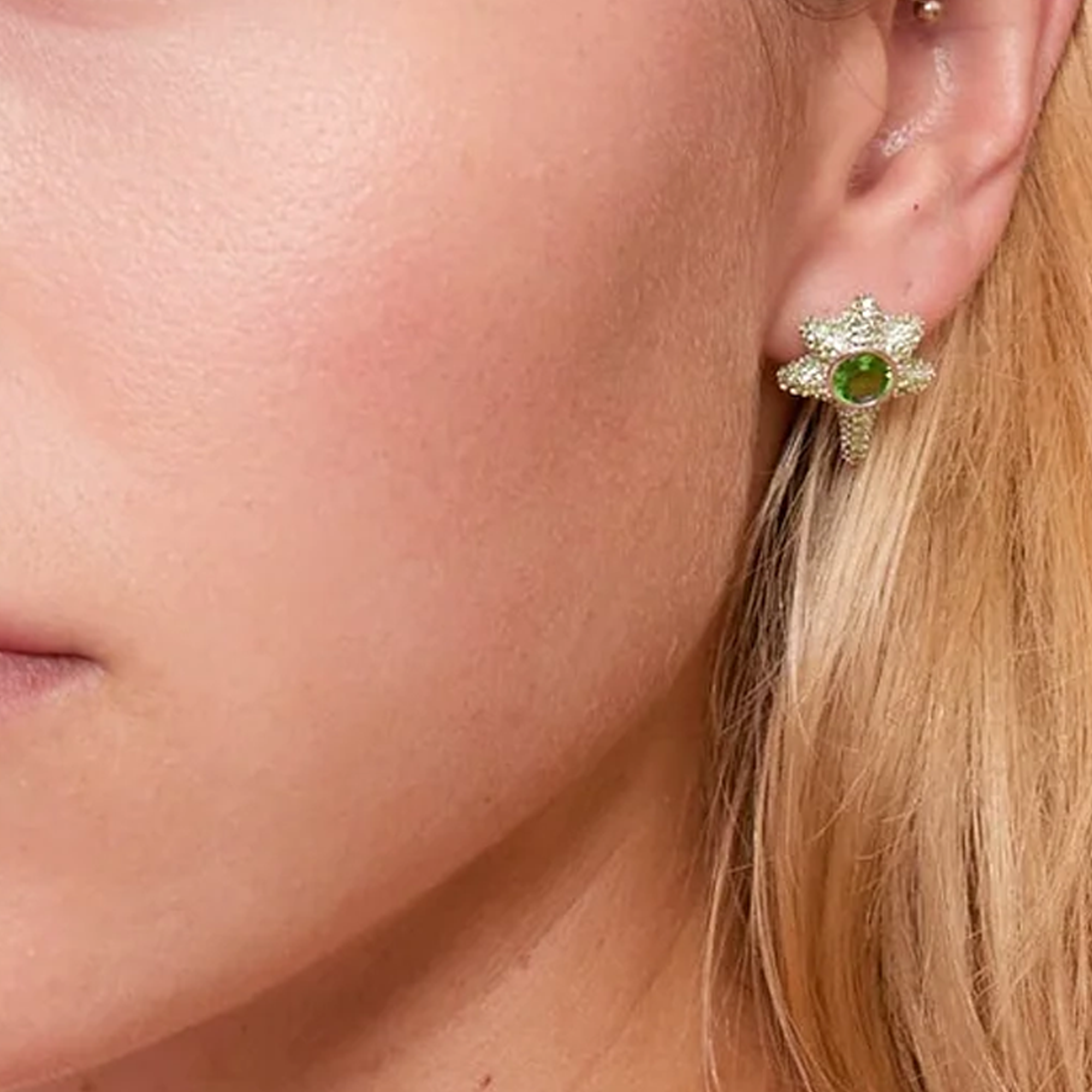 Collina Strada Coral Studs Earrings Apple Green