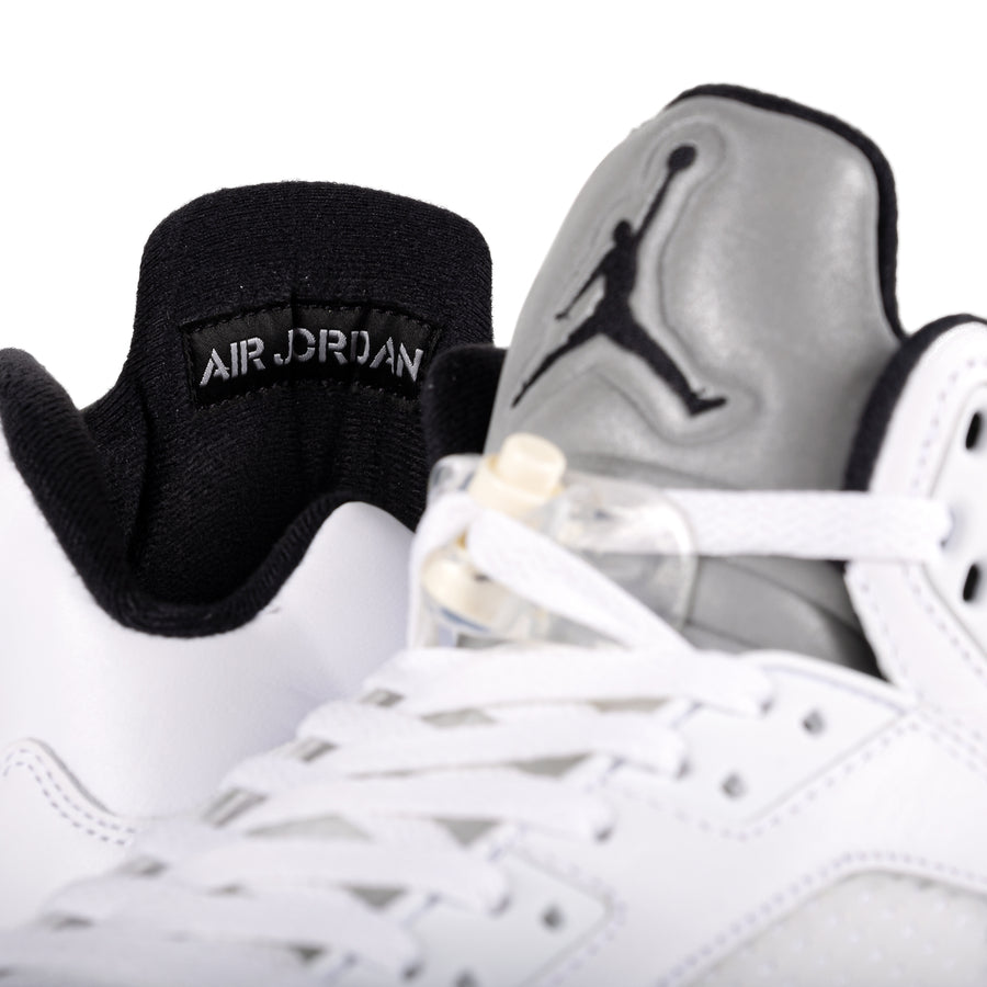 Nike Air Jordan 5 Retro "White and Black" DD0587-110