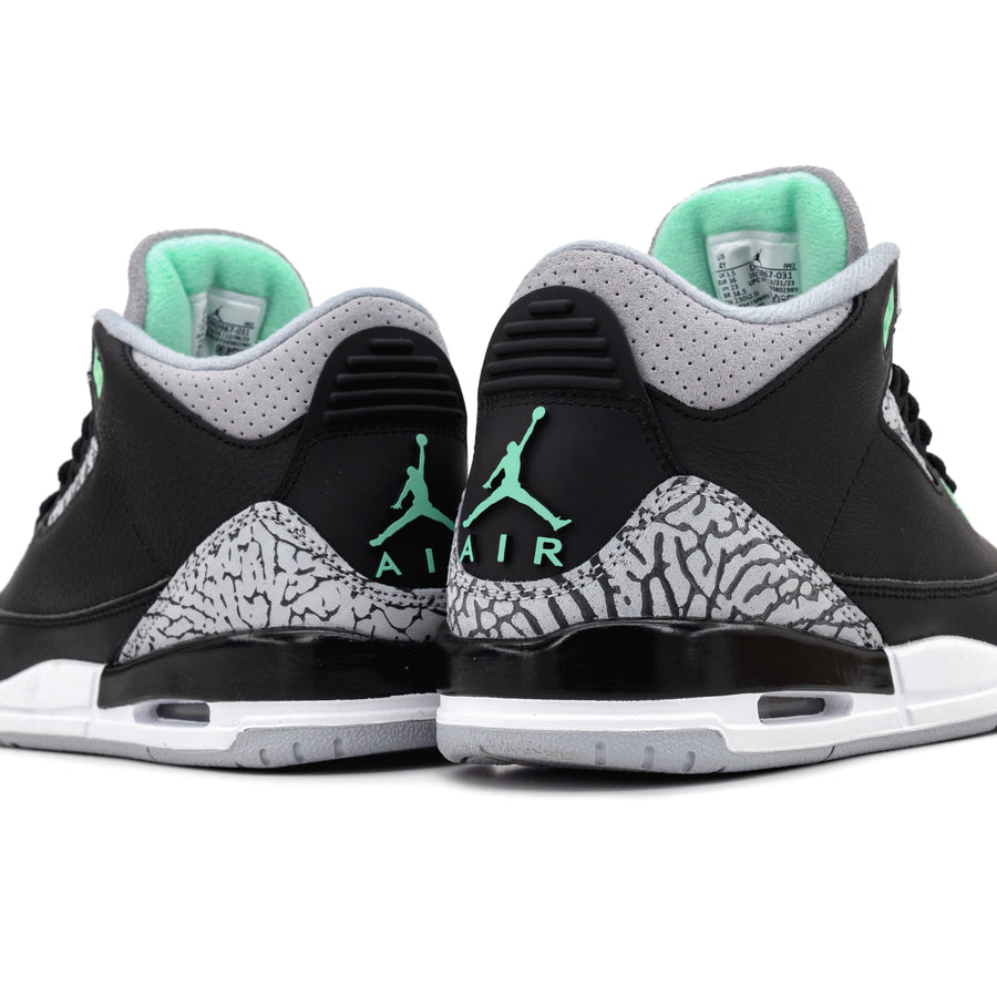 Nike Air Jordan 3 Retro (GS) "Green Glow" DM0967-031