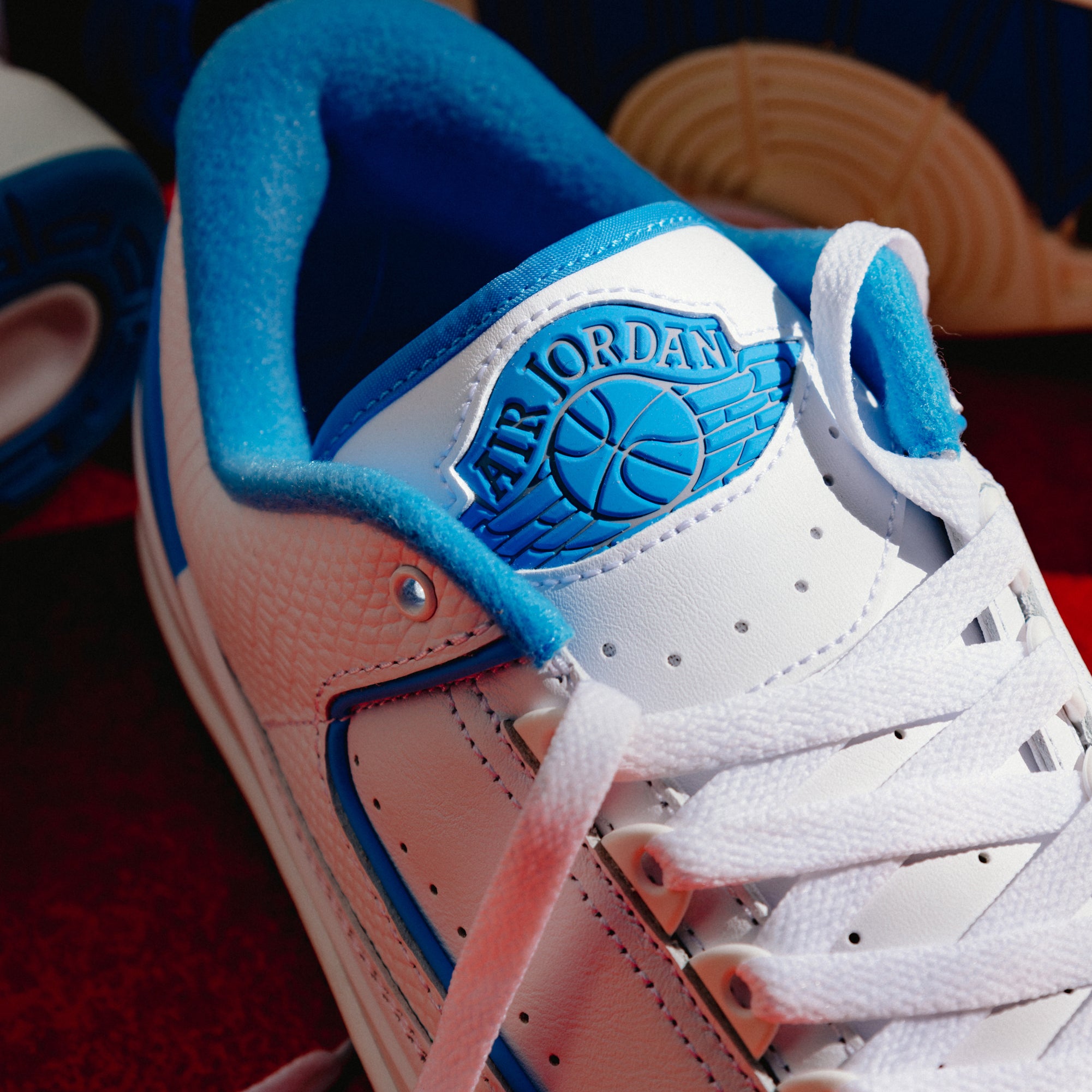 Jordan 2 retro 2024 low university blue