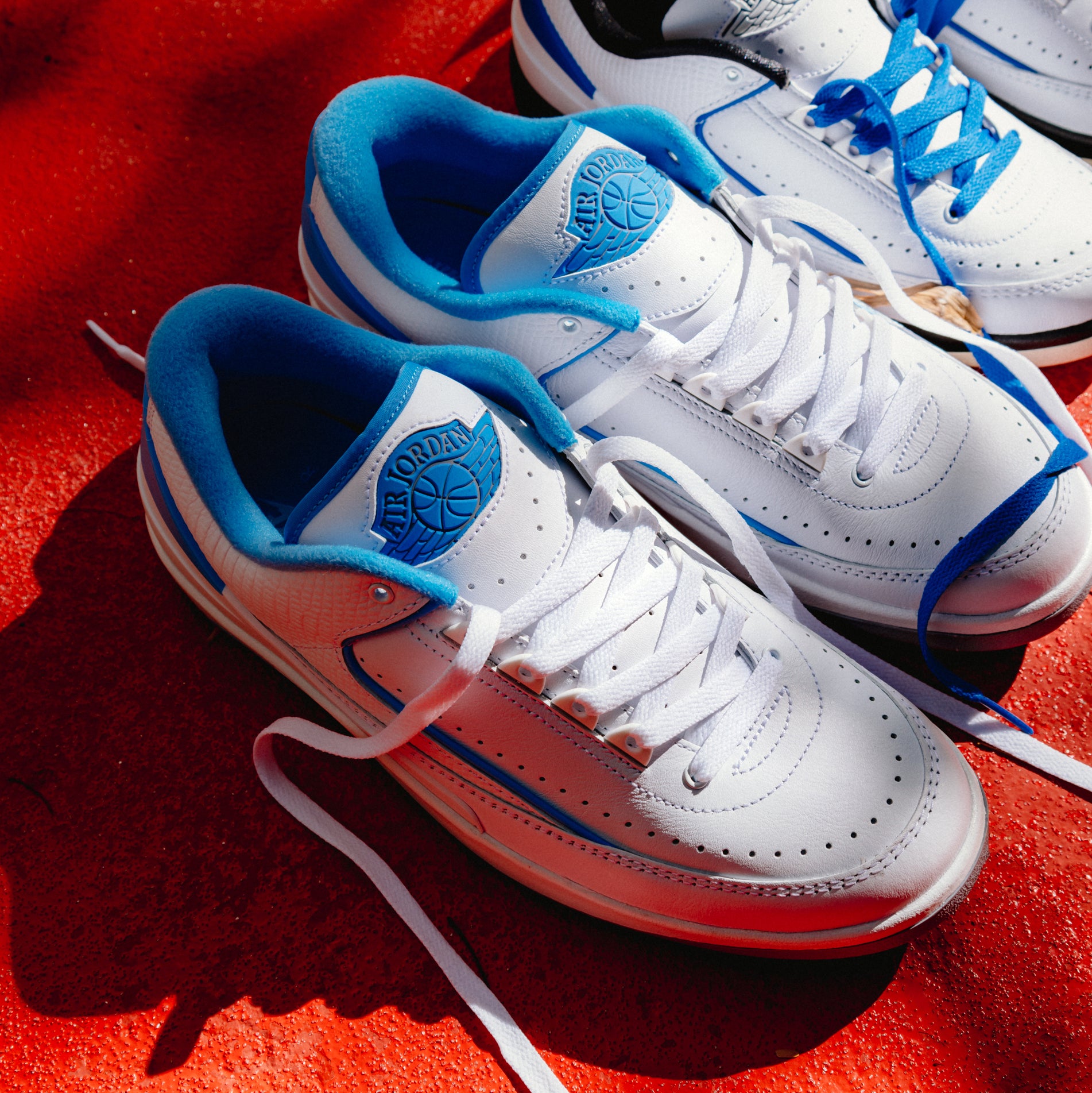 Jordan 2 hotsell low blue