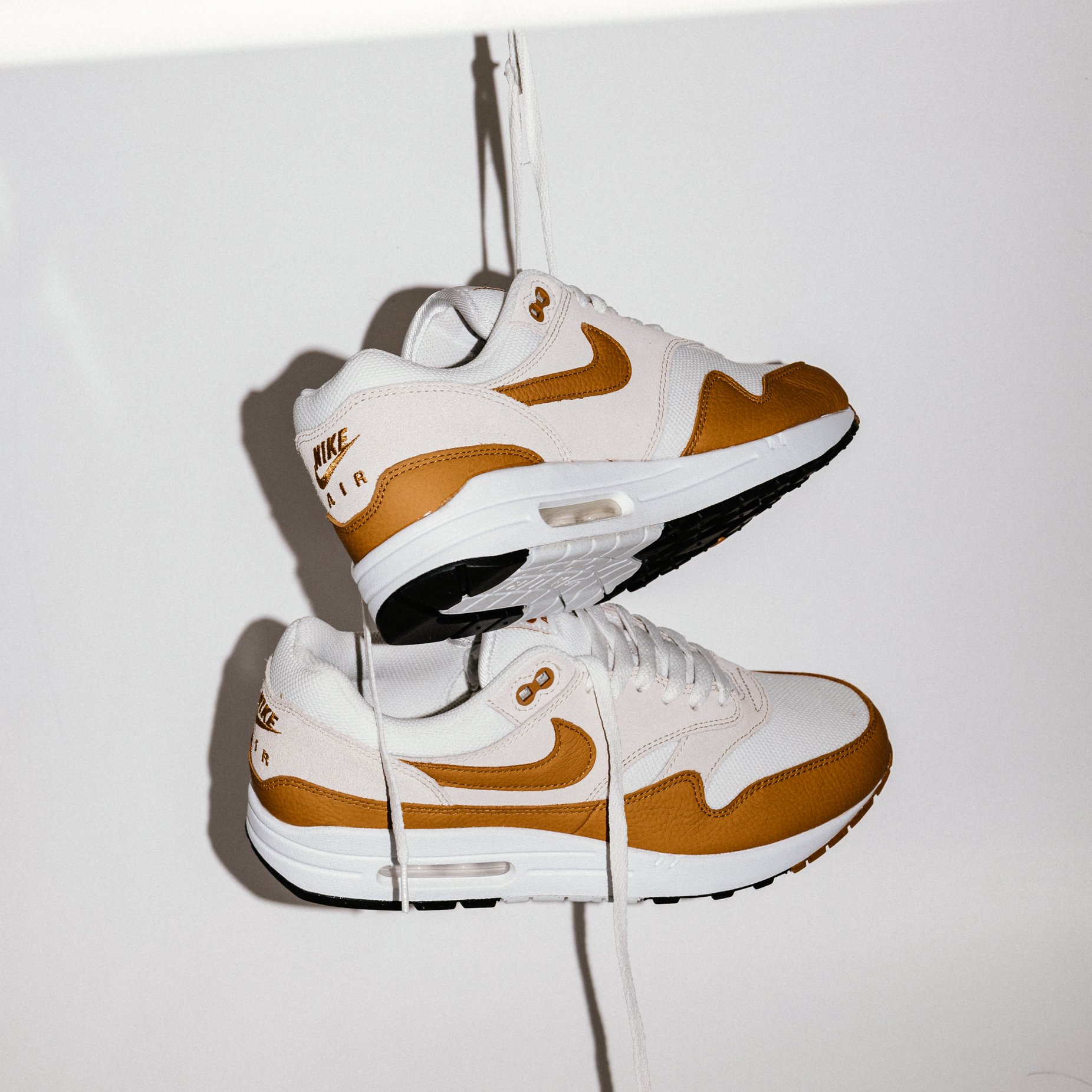Air max 1 summit white sales bio beige