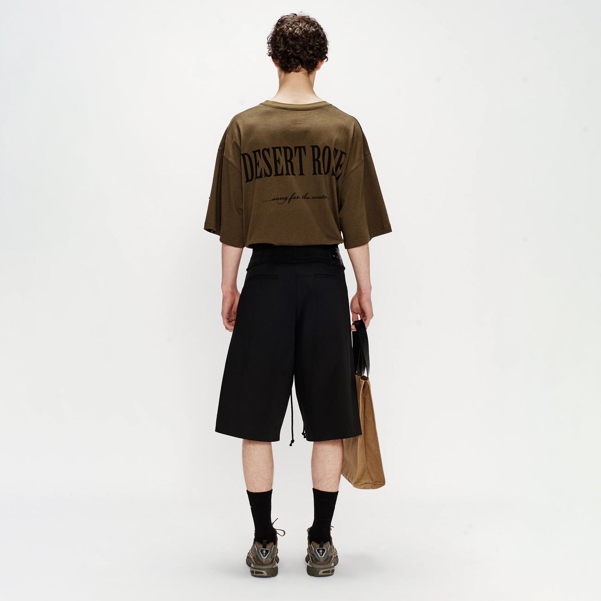 Song For The Mute Double Pleated Shorts Black 251_MST048_POLYBLK