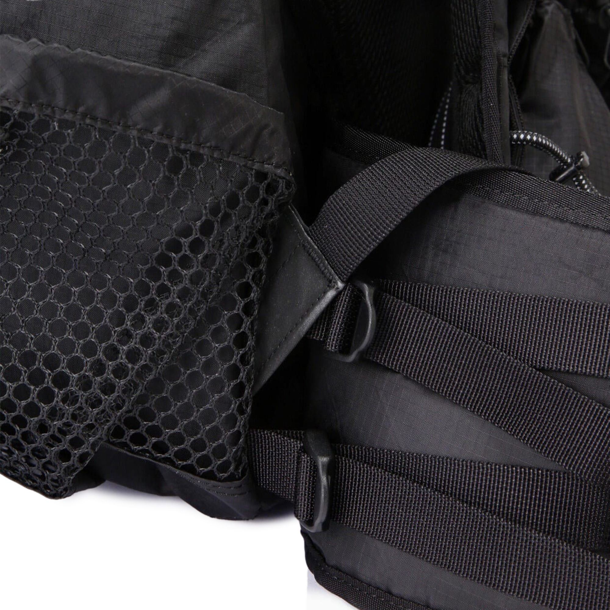 and wander Ecopak 40L Backpack Black