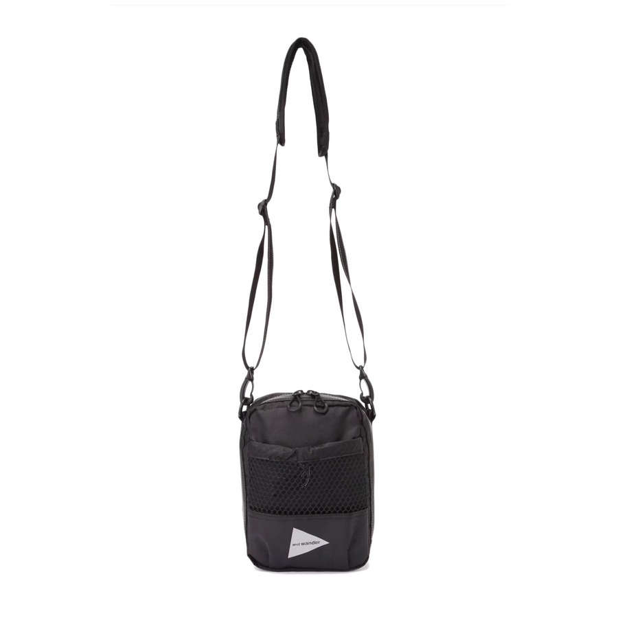 and wander Ecopak Sholder Pouch Black