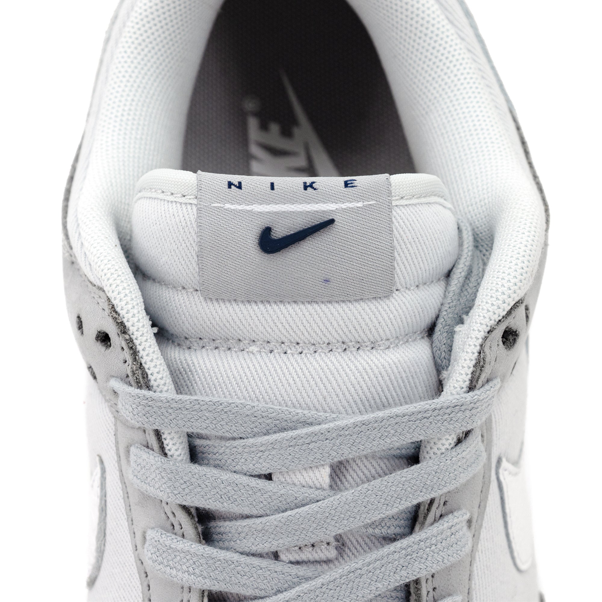 Nike Dunk Low WMNS Light Smoke Grey FB7720-002