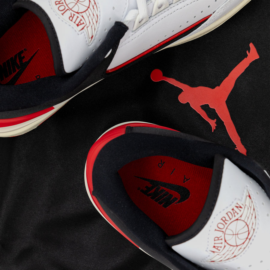 Nike Women's Air Jordan 2 Retro Low "Chicago" FD4849-106