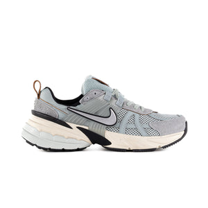 Nike Women's V2K Run Light Pumice/Chrome/Lt Orewood Brn/Black FN6703-003