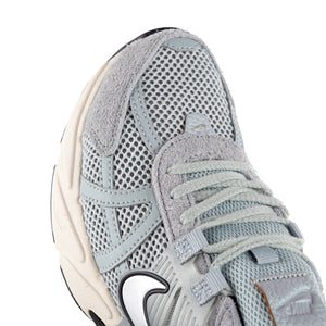 Nike Women's V2K Run Light Pumice/Chrome/Lt Orewood Brn/Black FN6703-003