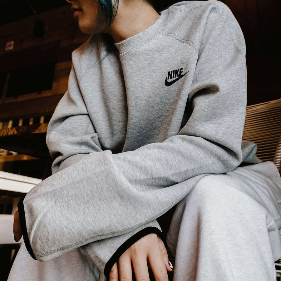 Nike OG Tech Fleece Crew-Neck Sweatshirt Dark Grey Heather FD0745-063