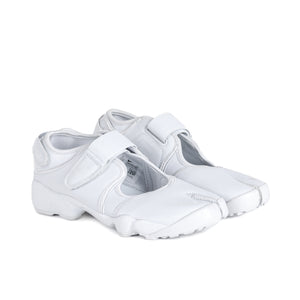 Nike Women's Air Rift Pure Platinum/Pure Platinum HM5737-001