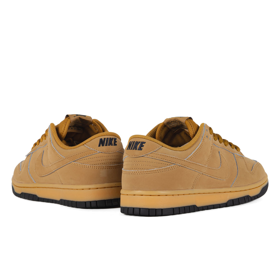 Nike Dunk Low Retro SE Wheat/Wheat/Gum Yellow/Black HQ1932-700