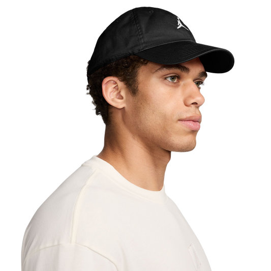 Nike Jordan Club Unstructured Curved-Bill Hat Black/White HQ1963-010
