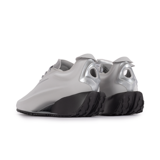Nike Women's First Sight Noir Flt Silver/Metallic Silver/Black HQ2409-005