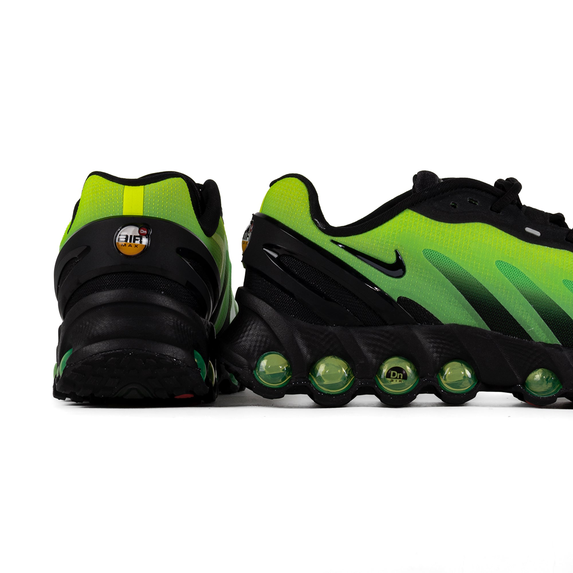 Nike Air Max DN8 AMD Black/Black/Green Strike/Volight HQ4681-010