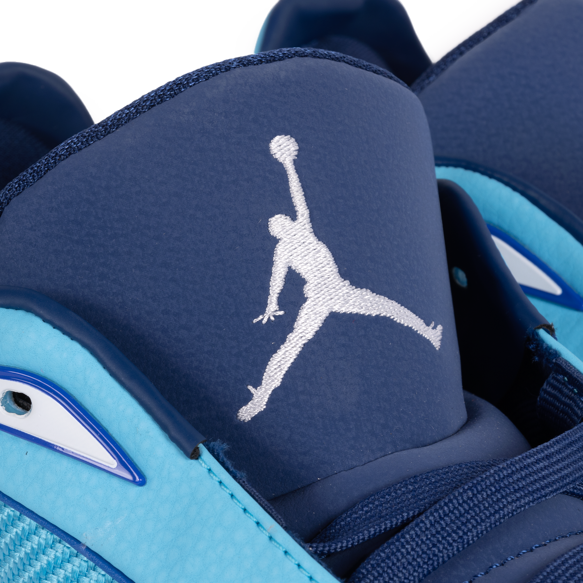 Nike Air Jordan Triangle Baltic Blue/White/Copa/Coastal Blue IB1154-400