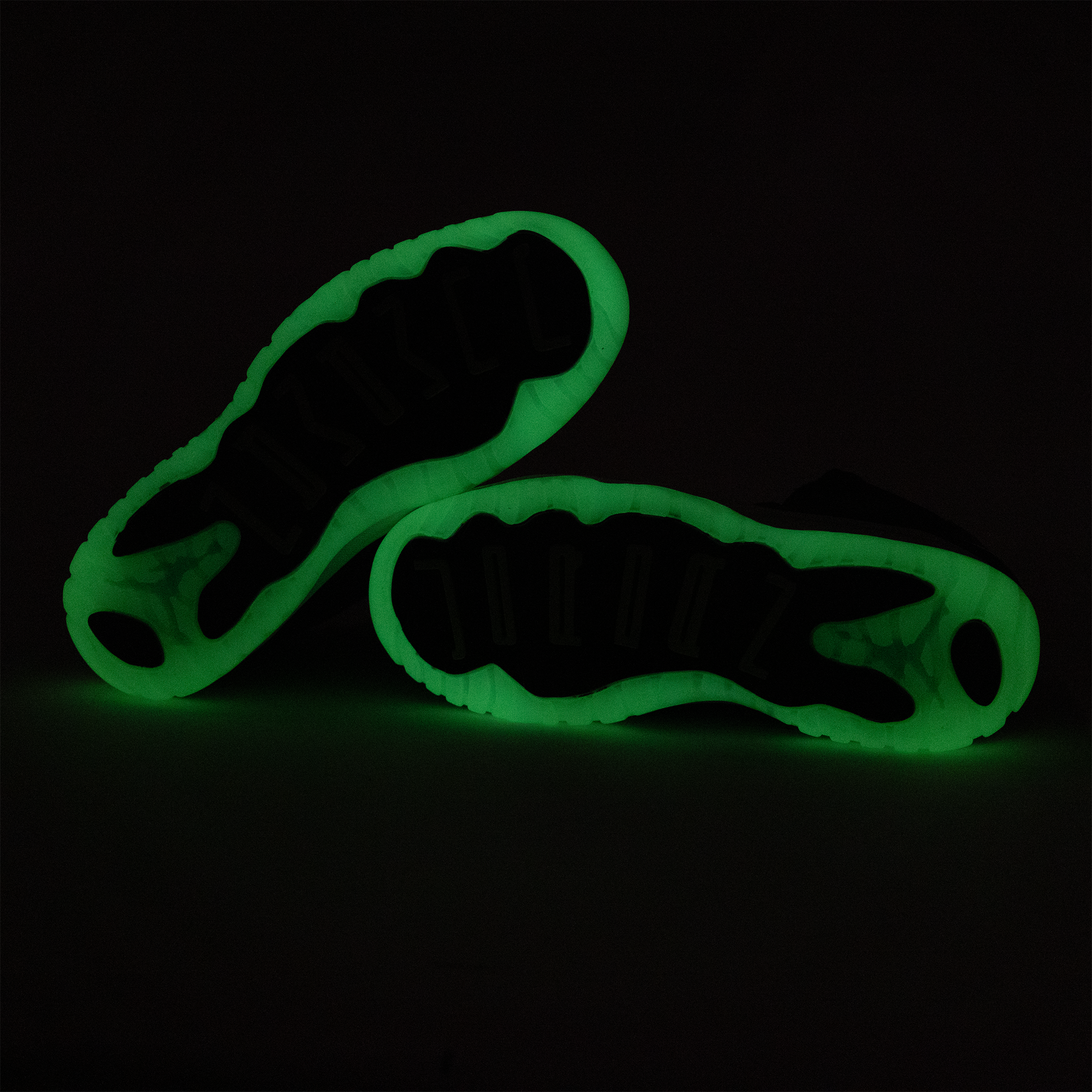 Nike Air Jordan 11 Retro (PS) Black/Barely Volt/Dark Raisin/White IB1379-001