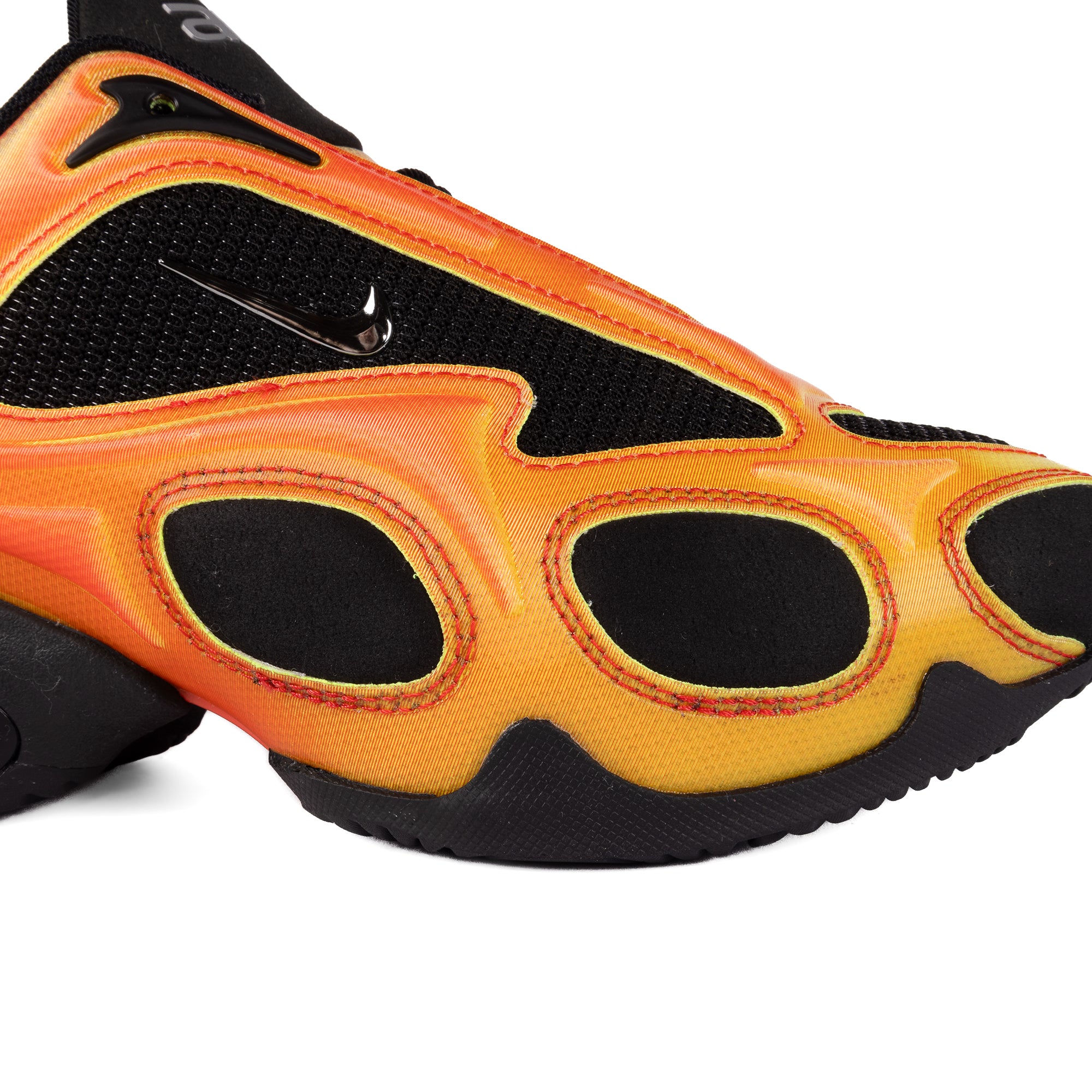 Nike Women's Air Max Muse SE Black/Metallic Silver/Bright Crimson IB4396-001