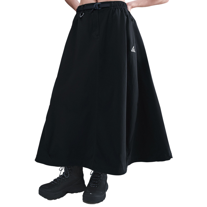 Nike Women's ACG Zip Smith Summit Skirt Black/Anthracite/Summit White IB4431-010