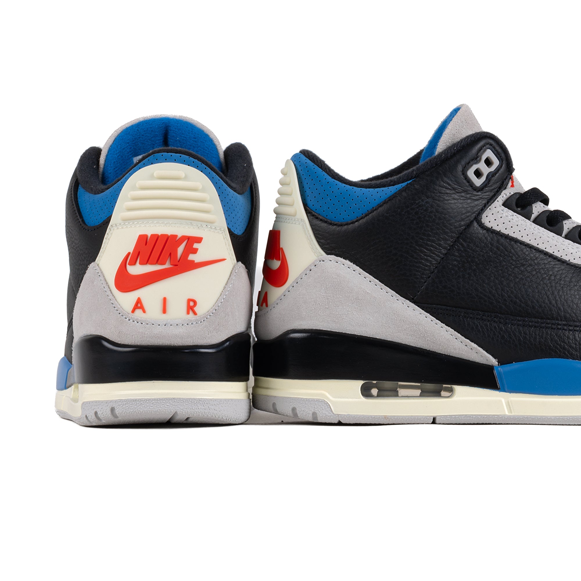 Nike Air Jordan 3 Retro OG Black/Chile Red/Neutral Grey IB8967-004