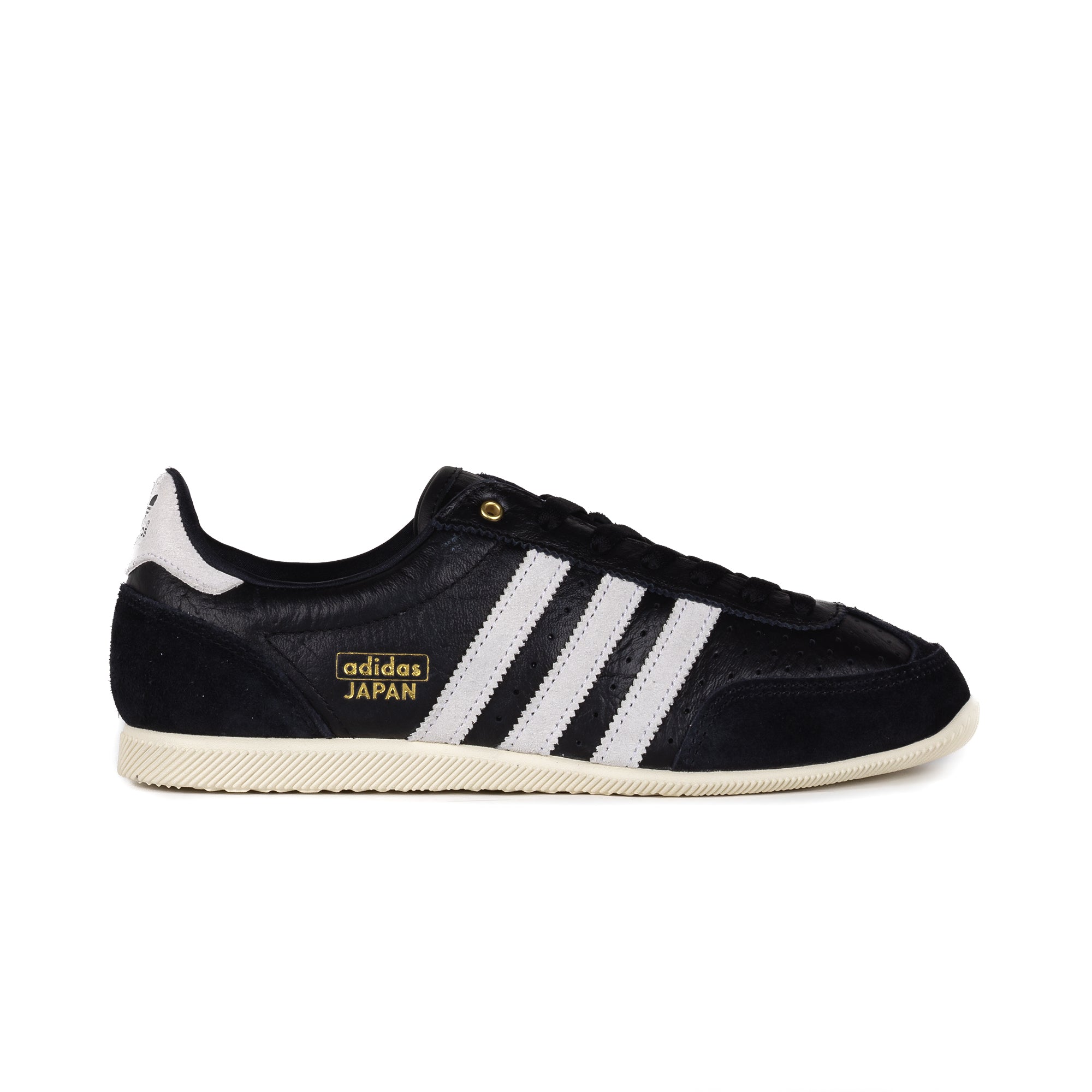 adidas Women's Japan Cblack/Ftwwht/Goldmt IH5490