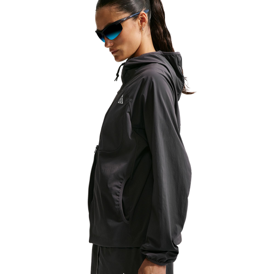Nike ACG Women's "Five Towers" UV Protection Jacket Anthracite/Anthracite/Summit White II1328-010